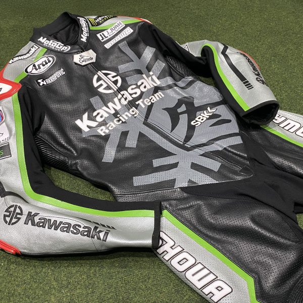 Jonathan Rea Winter Test 2023 Kawasaki Race Suit – view 2